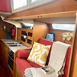 On - Sailboat Πλωτό κατάλυμα Lisboa