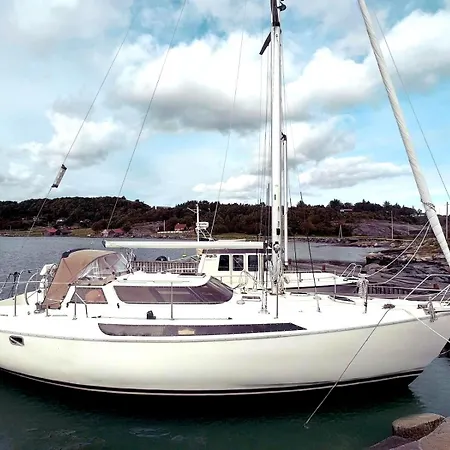 Hotel na wodzie On - Sailboat Lizbona