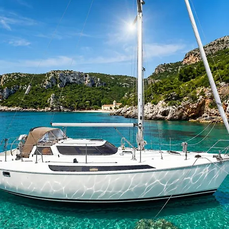 Bateau-hôtel On - Sailboat Lisboa