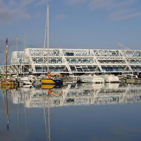 On - Sailboat * Lisboa